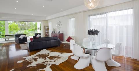 Cowhide Rugs – Décor That Never Goes Out Of Style Cowhide Rugs